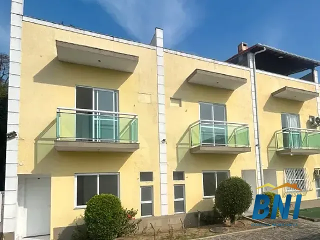 Casa 4 quartos e 5 banheiros, à venda, no bairro Taquara em Rio de Janeiro