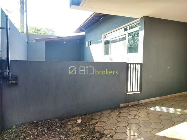 Casa com 275m² 3 quartos e 3 banheiros, à venda ou para alugar, no bairro Parque Continental em São Paulo
