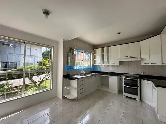 Casa 3 quartos e 3 banheiros, à venda, no bairro Jardim das Hortências em Fraiburgo