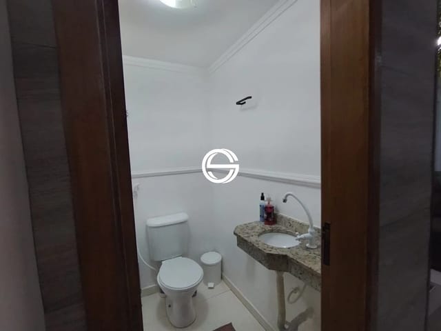 Sobrado 3 quartos e 2 banheiros, à venda, no bairro Vila Ré em São Paulo