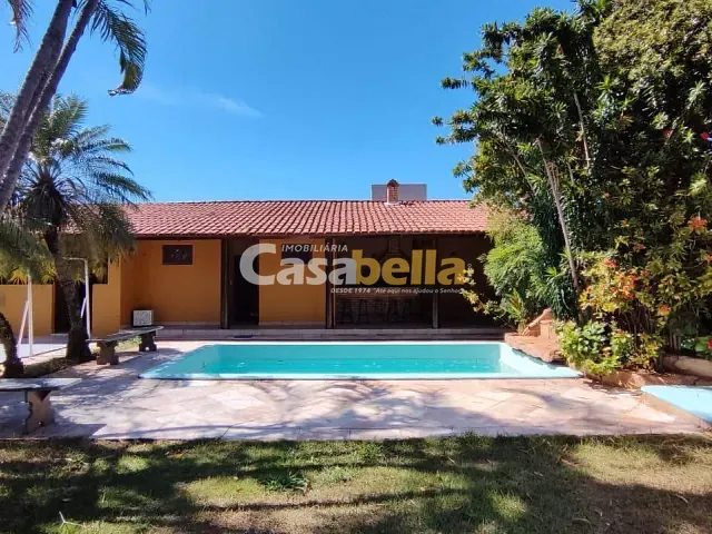 Casa com 210m² 3 quartos e 3 banheiros, para alugar, no bairro Setor Pedro Ludovico em Goiânia