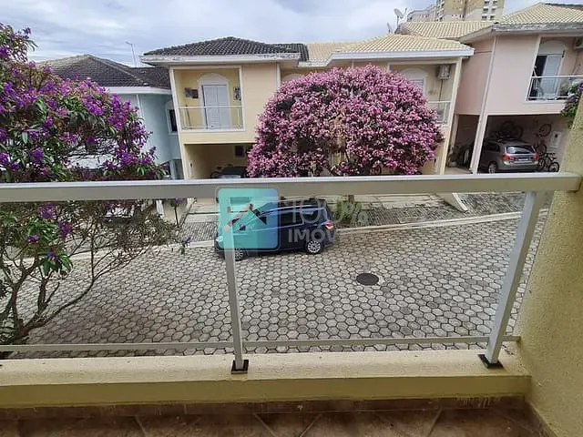 Casa com 112m² 2 quartos e 3 banheiros, à venda, no bairro Jardim América em São José Dos Campos