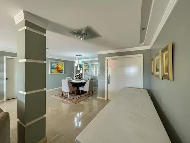 Casa com 480m² 4 quartos e 4 banheiros, à venda, no bairro Bortolon em Xanxerê