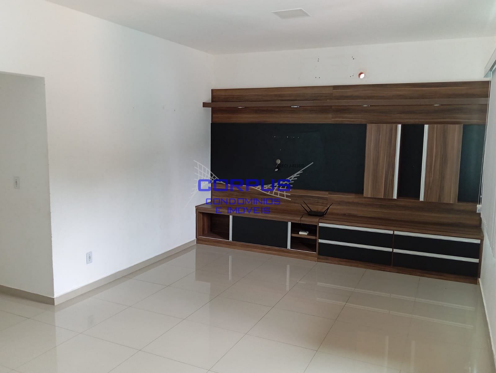 Casa à venda com 3 quartos, 364m² - Foto 8