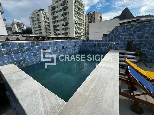 Casa com 500m² 5 quartos e 7 banheiros, à venda, no bairro Grajaú em Rio de Janeiro