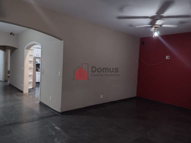 Casa com 600m², à venda, no bairro Centro em Tremembé