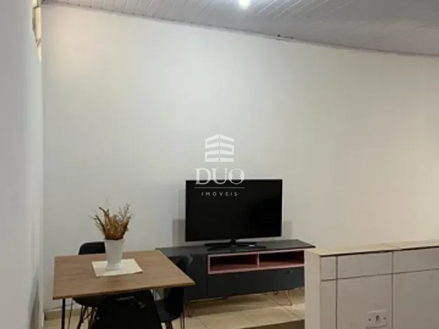 Casa com 250m² 8 quartos e 4 banheiros, à venda, no bairro Jardim Graziela em Barueri