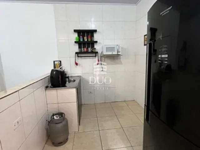 Casa com 250m² 8 quartos e 4 banheiros, à venda, no bairro Jardim Graziela em Barueri