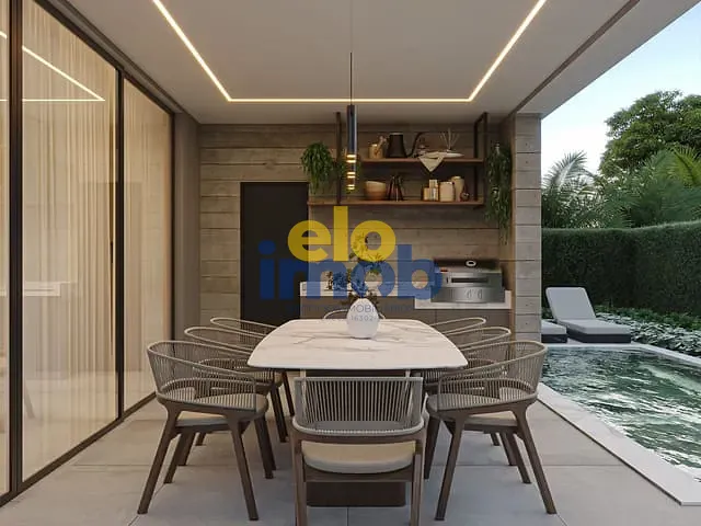 Casa com 295m² 4 quartos e 5 banheiros, à venda, no bairro Universitário em Caruaru