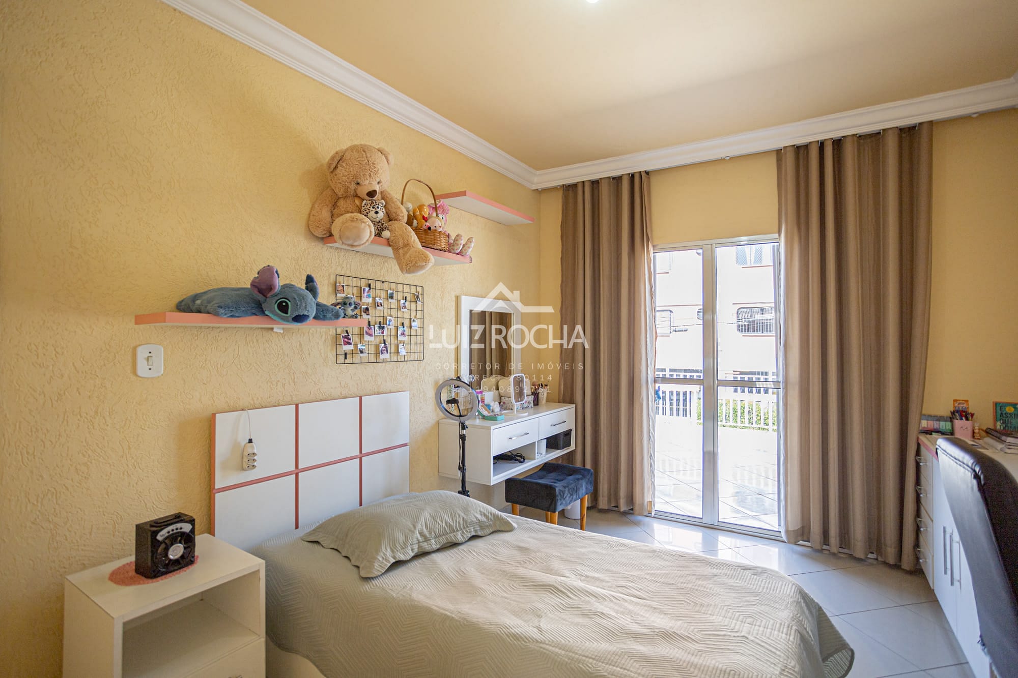 Casa à venda com 3 quartos, 257m² - Foto 5