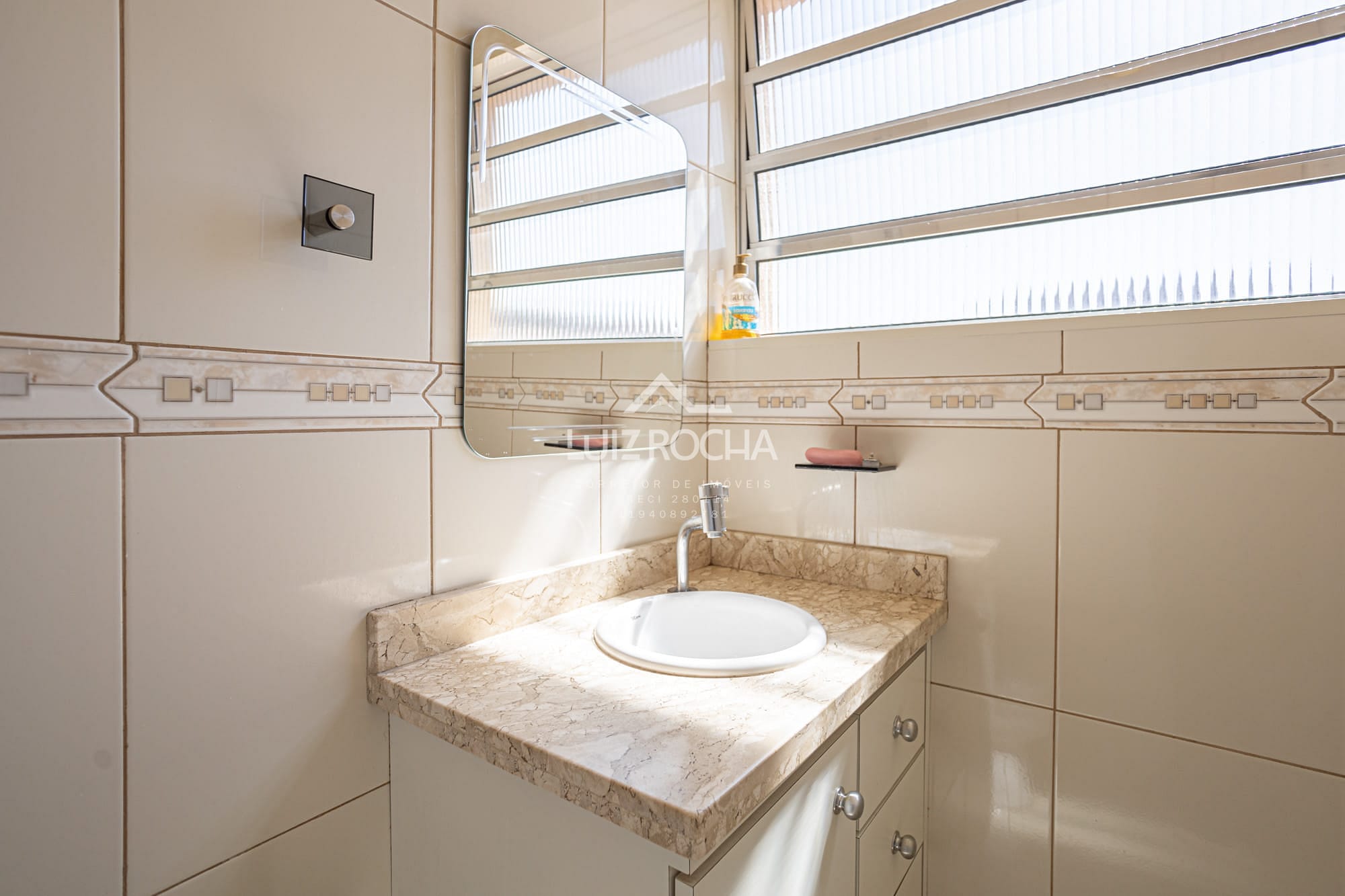 Casa à venda com 3 quartos, 257m² - Foto 21