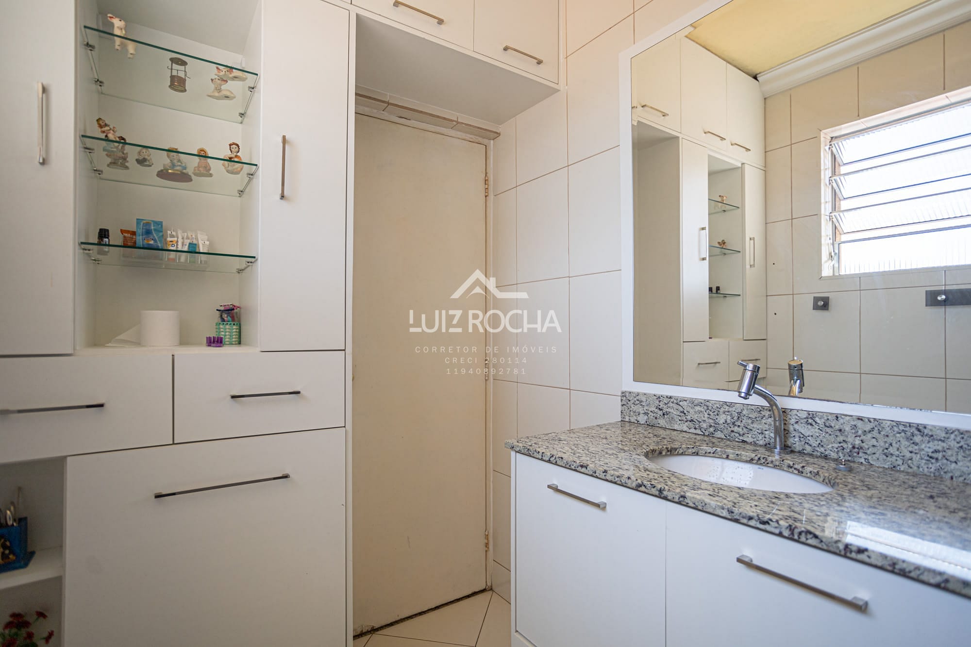 Casa à venda com 3 quartos, 257m² - Foto 3