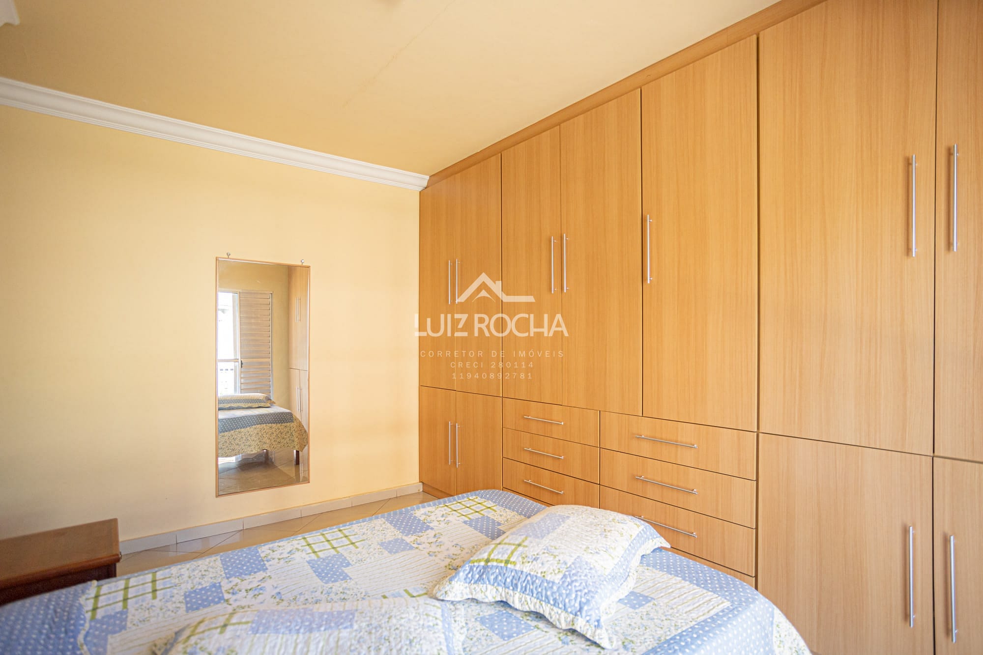 Casa à venda com 3 quartos, 257m² - Foto 10