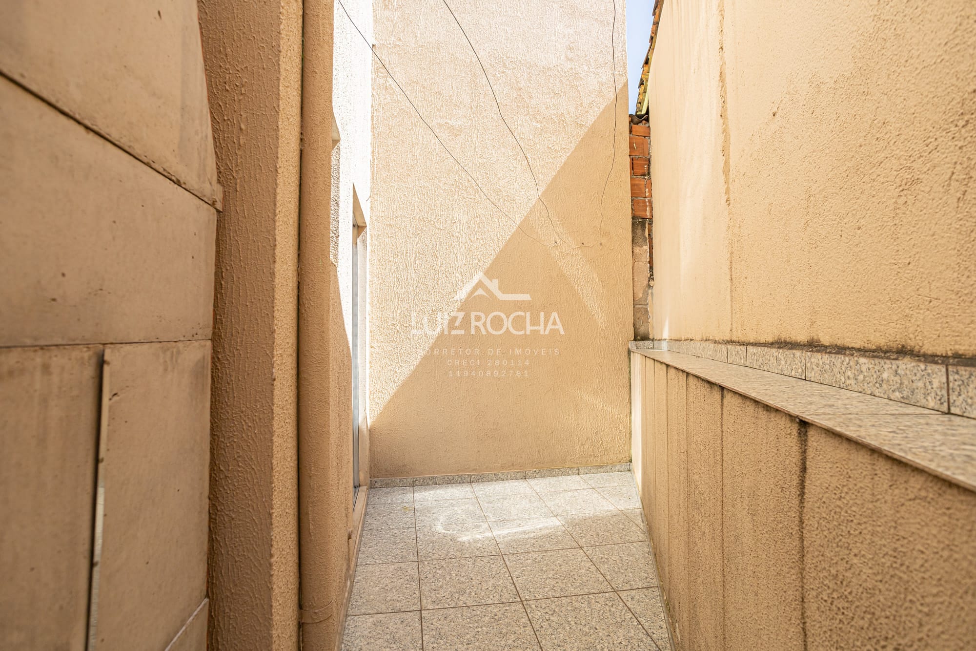 Casa à venda com 3 quartos, 257m² - Foto 32