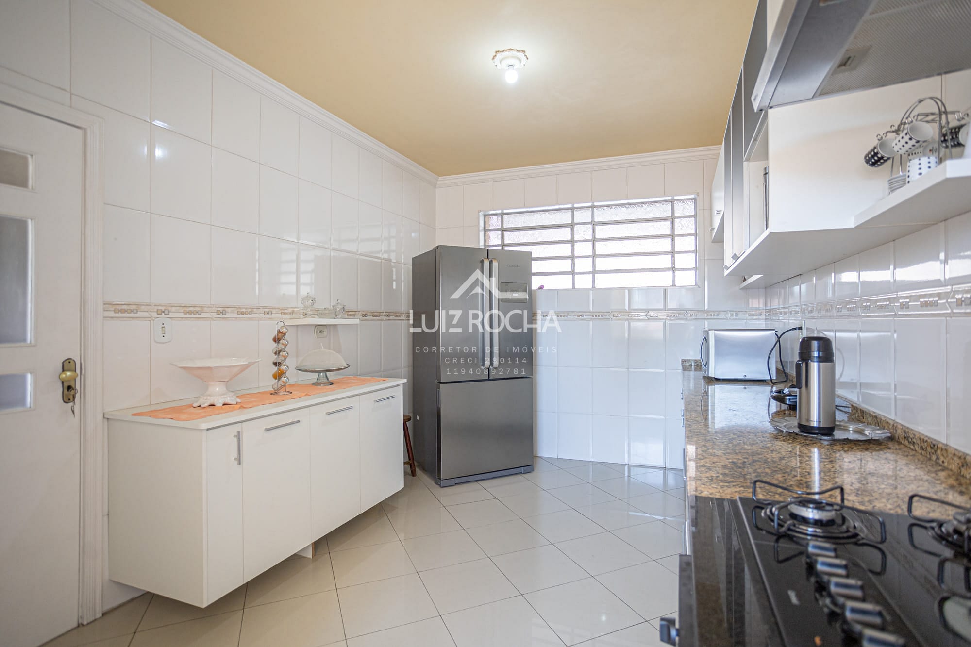 Casa à venda com 3 quartos, 257m² - Foto 25