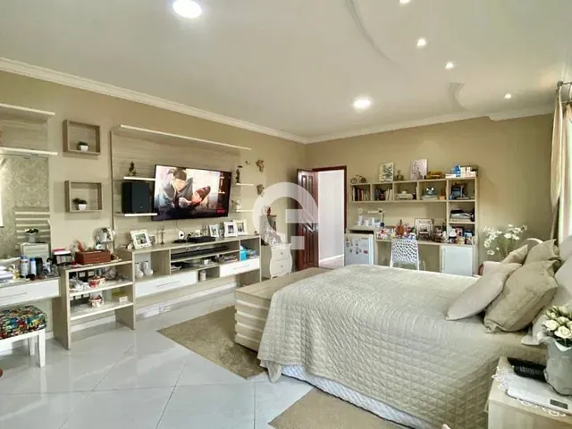 Casa à venda, no bairro Centro em Santarém