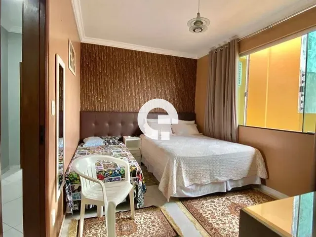 Casa à venda, no bairro Centro em Santarém