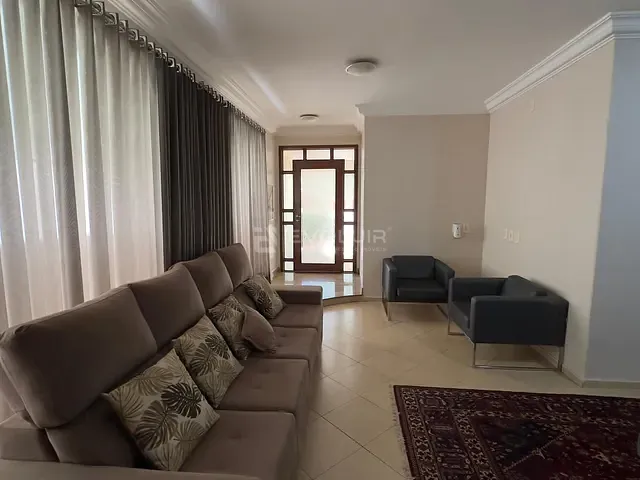 Casa 3 quartos e 5 banheiros, à venda, no bairro Cidade Vera Cruz - Jardins Viena em Aparecida de Goiânia