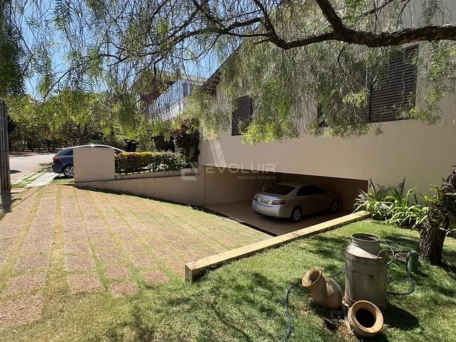 Casa 3 quartos e 5 banheiros, à venda, no bairro Cidade Vera Cruz - Jardins Viena em Aparecida de Goiânia