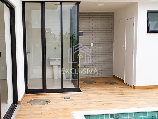 Casa com 273m² 4 quartos e 6 banheiros, à venda, no bairro Jardim Guanabara em Rio de Janeiro