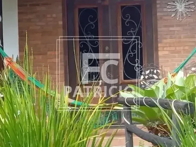 Casa com 650m² 4 quartos e 3 banheiros, à venda, no bairro Limoeiro em Guapimirim