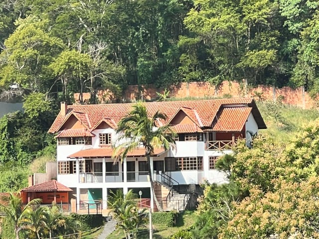Foto do Casa - Casa à venda, Laranjeiras, Valença, RJ | Gisele Chicarino Corretora