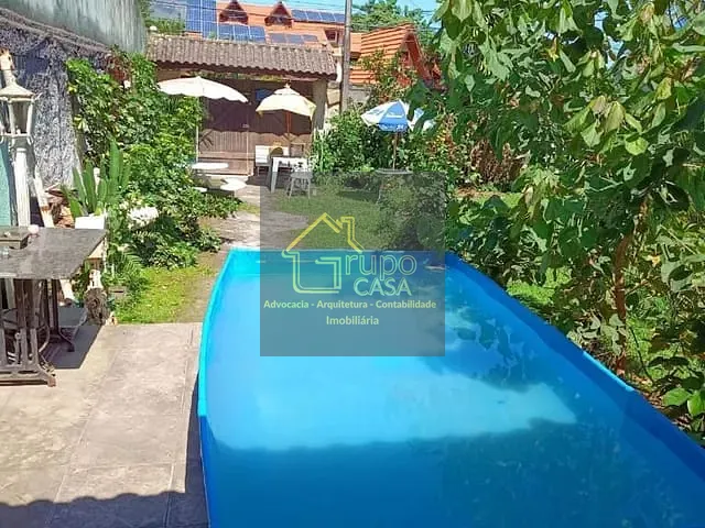 Casa com 360m² 3 quartos e 2 banheiros, à venda ou para alugar, no bairro Itaipuaçu em Maricá