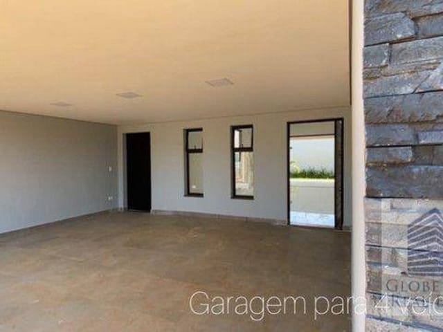 Casa 3 quartos e 5 banheiros, à venda, no bairro Loteamento Residencial e Comercial Villa D'Aquila em Piracicaba