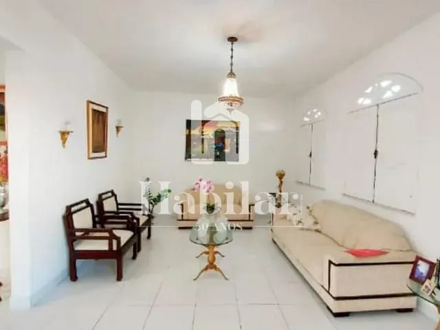 Casa com 400m² 3 quartos e 5 banheiros, à venda, no bairro São José em Aracaju