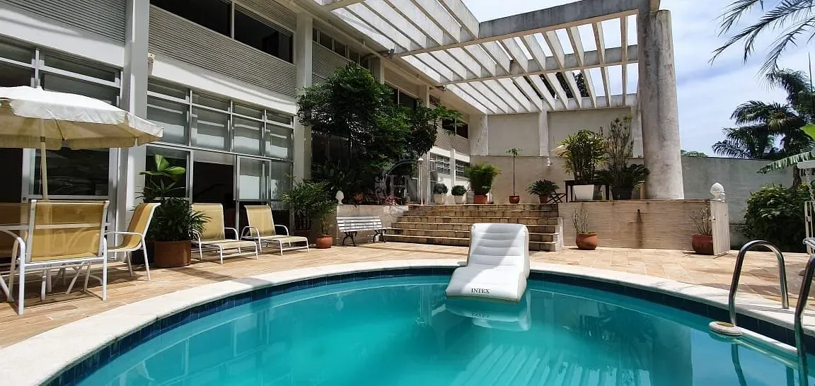 Casa, 4 quartos, 527 m² - Foto 1