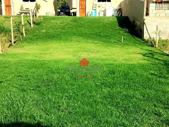 Casa com 392m² 2 quartos e 2 banheiros, à venda, no bairro Chácara Paraíso em Nova Friburgo