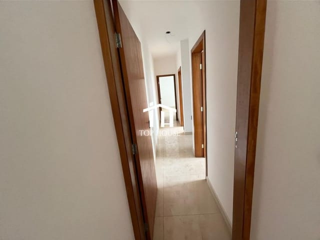 Casa 3 quartos e 2 banheiros, à venda, no bairro Vale das Orquídeas em Contagem