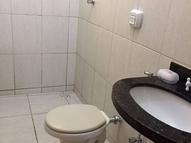 Casa com 180m² 2 quartos e 2 banheiros, à venda, no bairro Residencial Center Ville em Goiânia