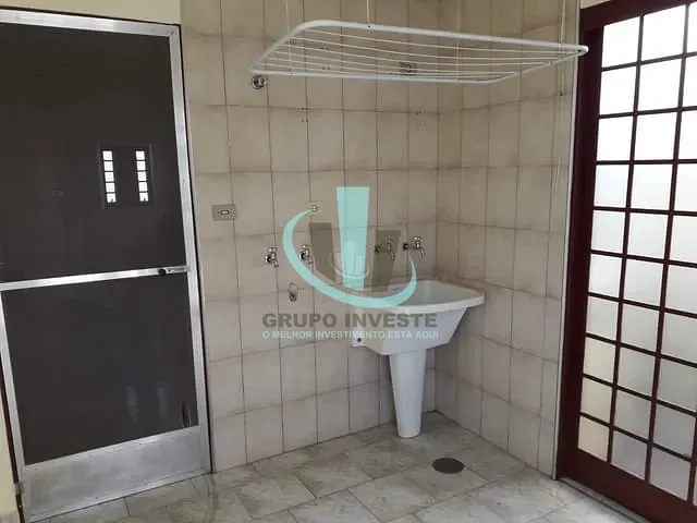 Casa com 360m² 3 quartos e 2 banheiros, à venda, no bairro VILA BANDEIRANTES em SANTA RITA DO PASSA QUATRO