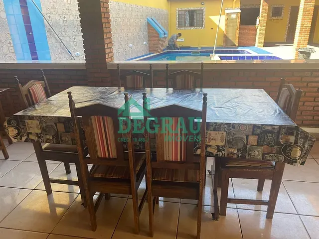 Casa à venda ou para alugar, no bairro Jardim Europa III em Itapeva