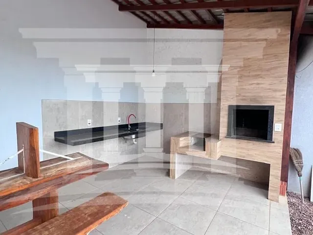 Casa com 300m² 3 quartos e 2 banheiros, à venda, no bairro Residencial Boungainvile em Sinop