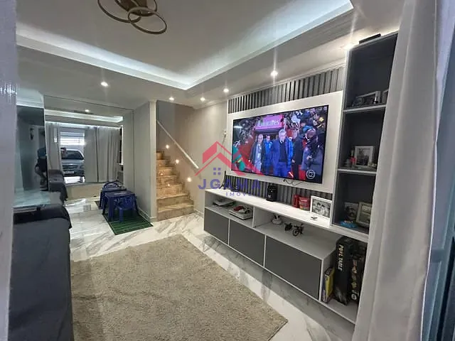 Casa 3 quartos e 4 banheiros, à venda, no bairro Jardim Iae em São Paulo