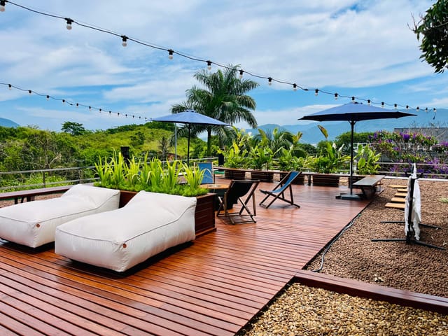 Casa em condomínio região central