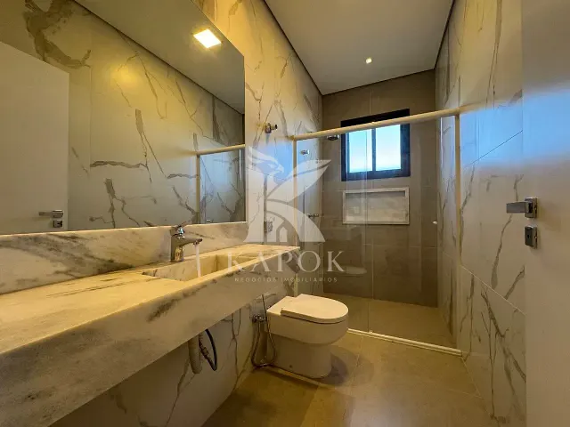 Casa 3 quartos e 4 banheiros, à venda, no bairro Zona Predominantemente Residencial Dois ( ZPR 2) em Nova Odessa