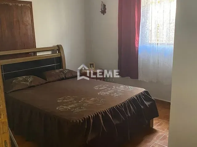 Casa com 268m² 3 quartos e 2 banheiros, à venda, no bairro Centro em Mococa