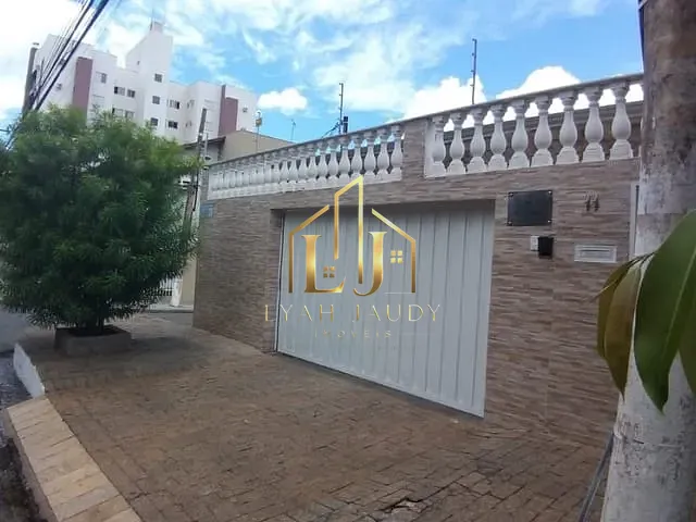Casa com 382m² 3 quartos e 6 banheiros, à venda, no bairro JARDIM TROPICAL em Cuiabá