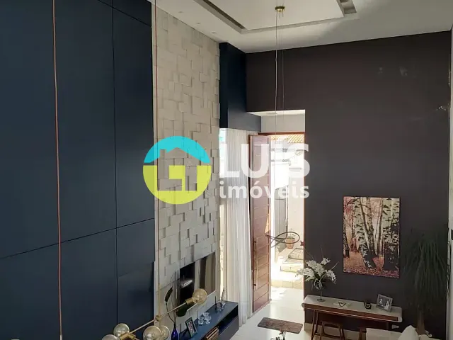 Casa 3 quartos e 1 banheiro, à venda, no bairro JARDIM ITÁLIA em Guaranésia