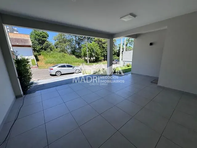 Casa com 360m² 3 quartos e 1 banheiro, à venda, no bairro Pedra Branca em Palhoça