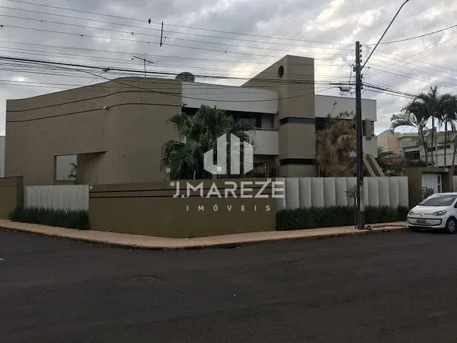 Casa com 489m² 4 quartos e 4 banheiros, à venda, no bairro Vila Flamboyant em Apucarana