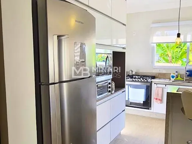 Casa com 400m² 3 quartos e 5 banheiros, para alugar, no bairro Alphaville em Santana de Parnaíba