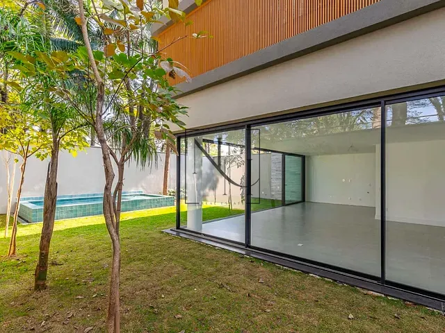 Casa com 869m² 5 quartos e 7 banheiros, à venda, no bairro Brooklin Paulista em São Paulo