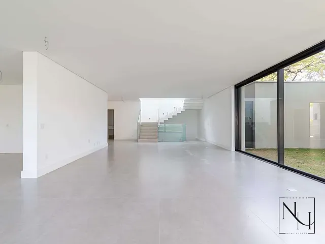 Casa com 869m² 5 quartos e 7 banheiros, à venda, no bairro Brooklin Paulista em São Paulo