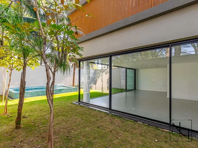 Casa com 869m² 5 quartos e 7 banheiros, à venda, no bairro Brooklin Paulista em São Paulo
