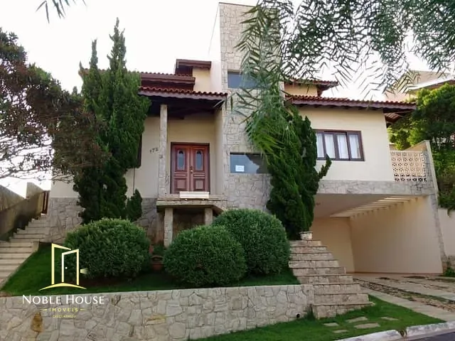 Casa com 450m² 4 quartos e 5 banheiros, para alugar, no bairro Villaggio Capríccio em Louveira