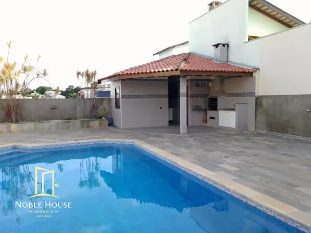 Casa com 450m² 4 quartos e 5 banheiros, para alugar, no bairro Villaggio Capríccio em Louveira